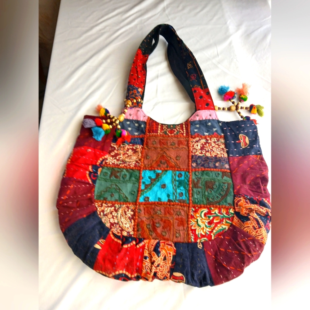TRIBE RZURE HANDCRAFTED PURSE